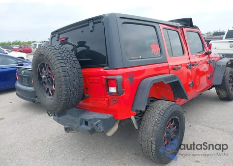 2021 Jeep Wrangler Unlimited Freedom 4X4 из США, поврежденный, VIN 1C4HJXDN0MW632238